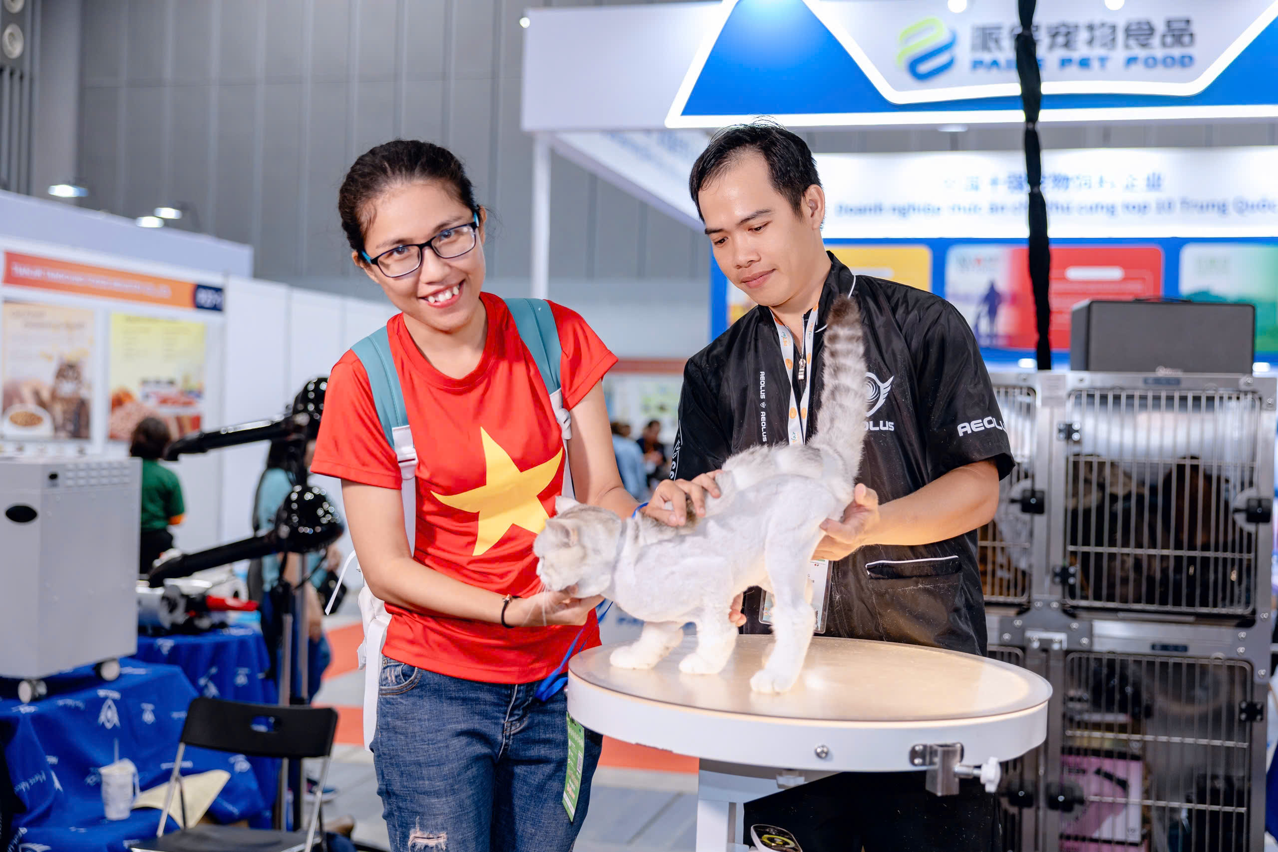 CHÓ RỤNG LÔNG TỪNG MẢNG, NỔI MẨN ĐỎ: CẢNH BÁO BỆNH DA LIỄU VÀ KHI NÀO CẦN ĐI THÚ Y TIỀN GIANG?